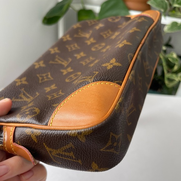 LOUIS VUITTON DRAGONNE MARLY MM - Picture 10 of 14